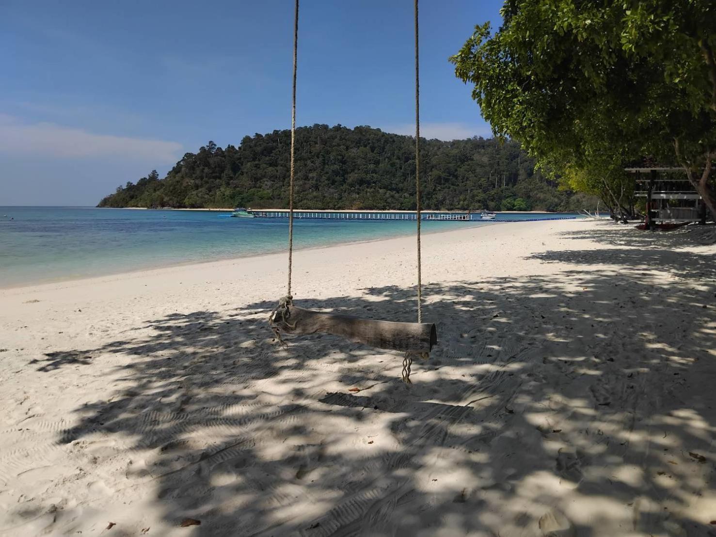 Koh Mook Rubber Tree Bungalows Extérieur photo