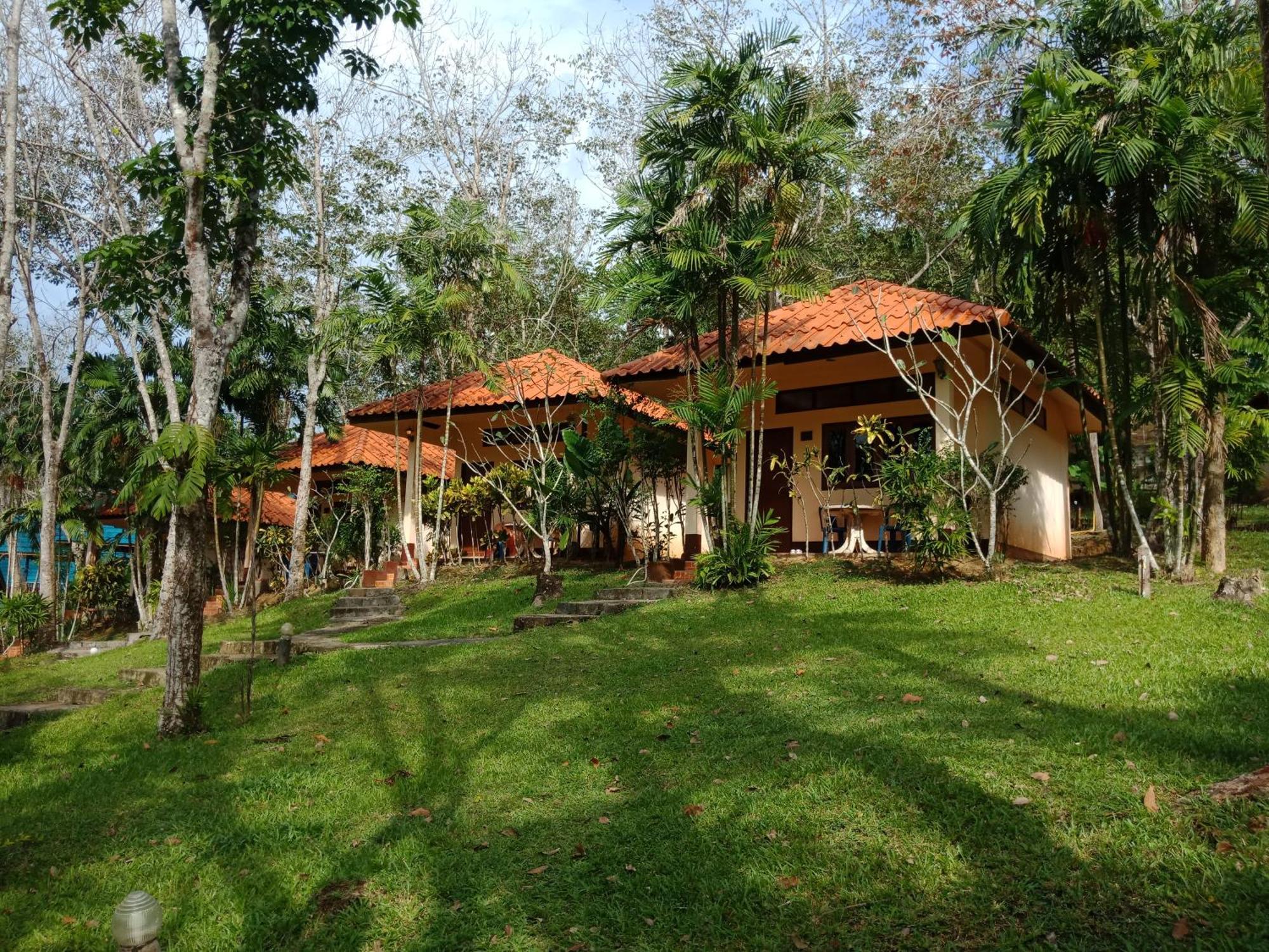 Koh Mook Rubber Tree Bungalows Extérieur photo