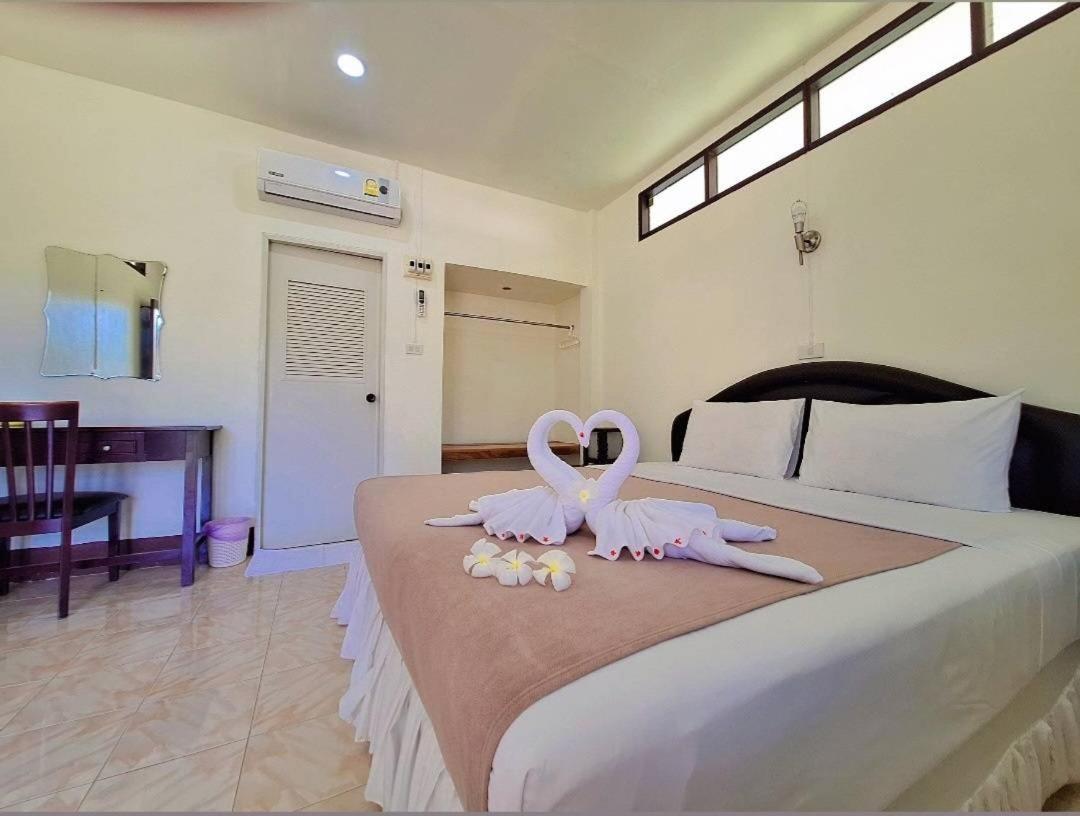 Koh Mook Rubber Tree Bungalows Chambre photo